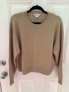 Athleta Cashmere Wool Blend Cropped Camel Color Sweater Size Large